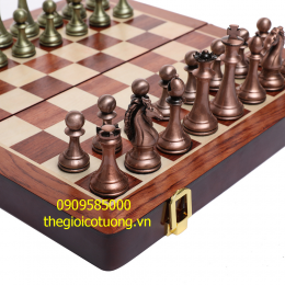 Bộ cờ vua hợp kim bàn gỗ tự nhiên cao cấp